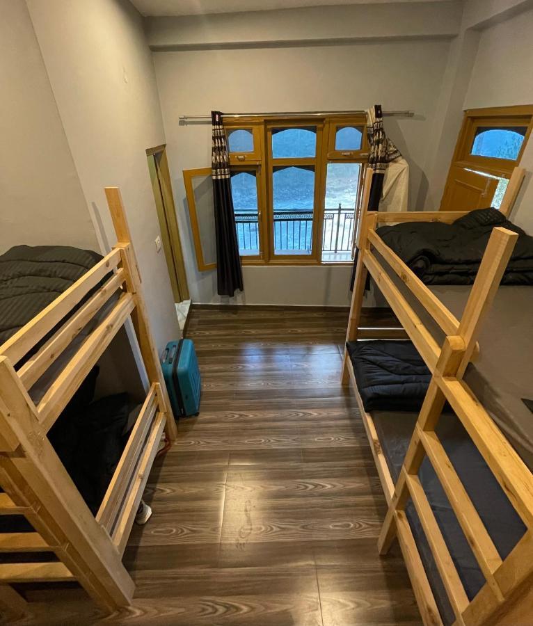 Wabi Sabi Riverside Hostel Kasol Zewnętrze zdjęcie