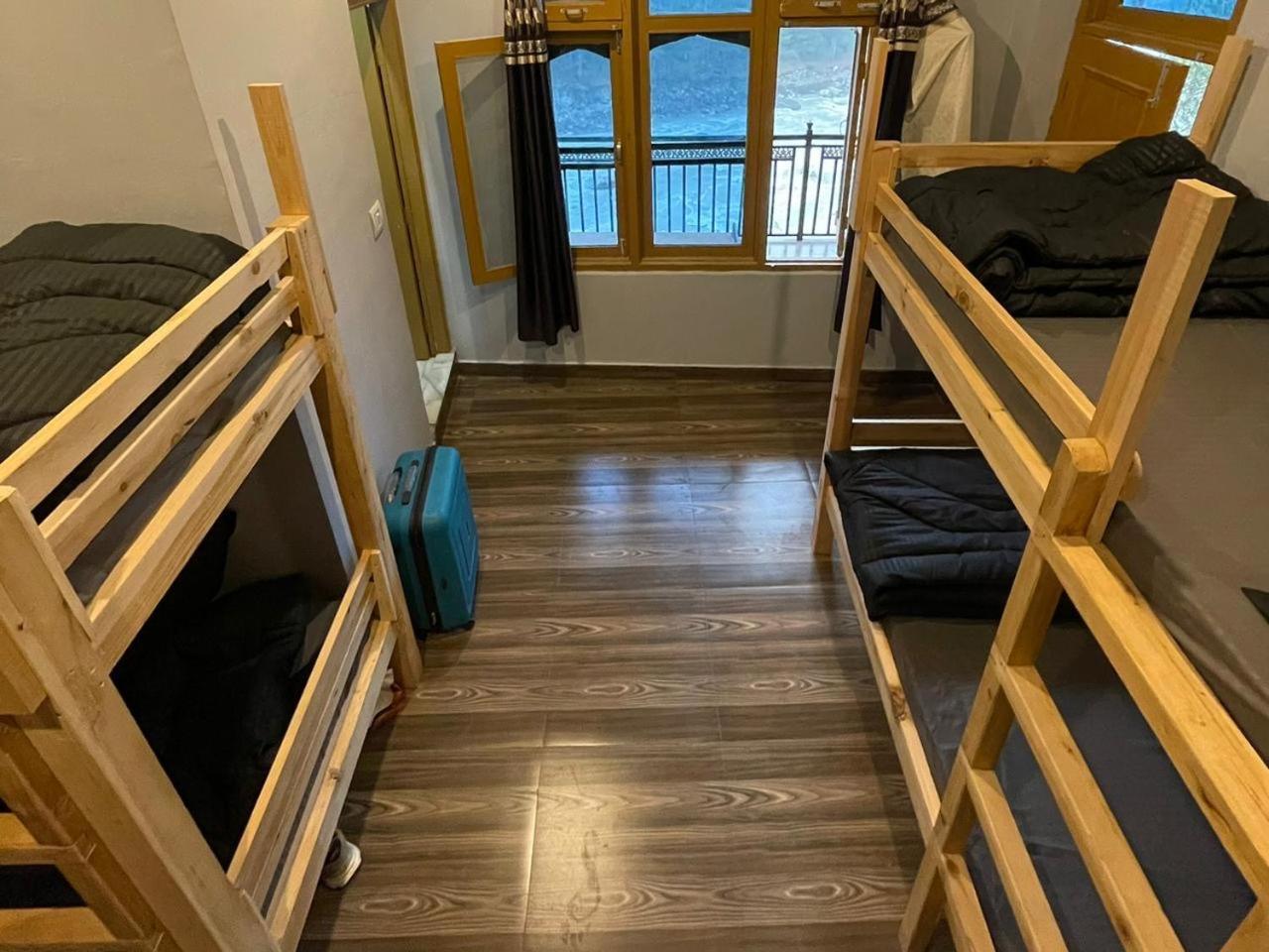 Wabi Sabi Riverside Hostel Kasol Zewnętrze zdjęcie