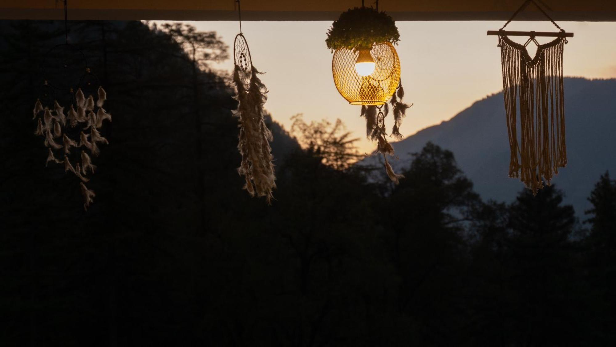 Wabi Sabi Riverside Hostel Kasol Zewnętrze zdjęcie