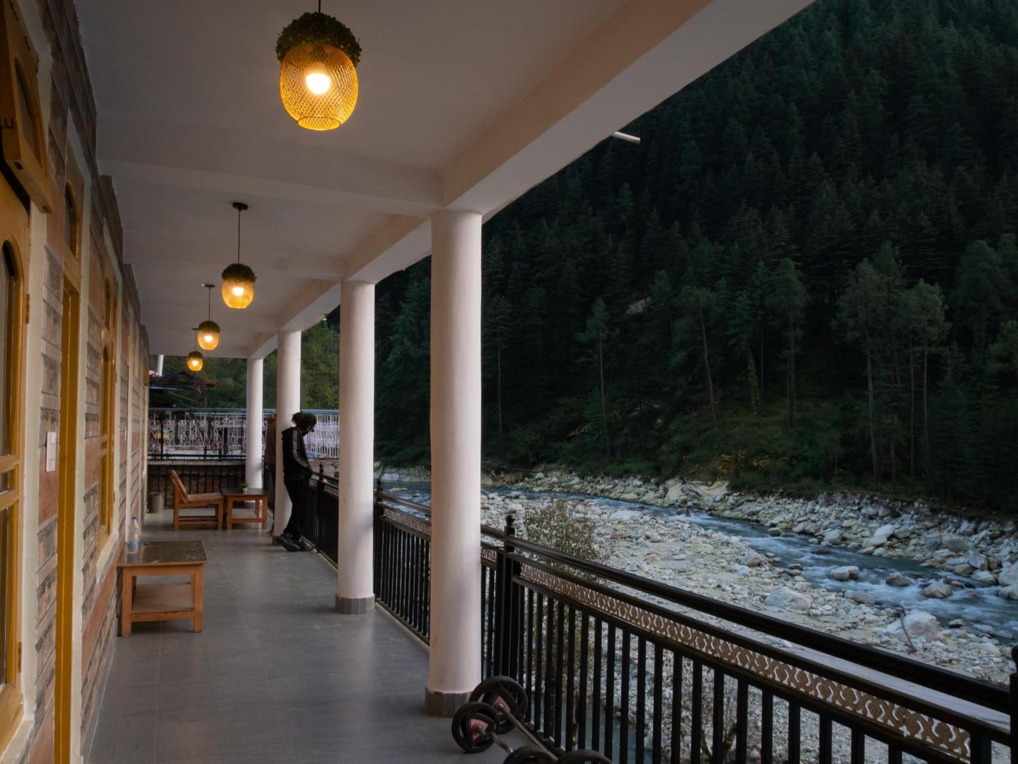 Wabi Sabi Riverside Hostel Kasol Zewnętrze zdjęcie